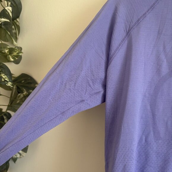 Lululemon Athletic Swiftly Tech Long Sleeve 2.0 Race Dark Lavender Size 12 - Picture 5 of 8